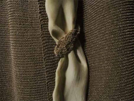 madam-a-detail